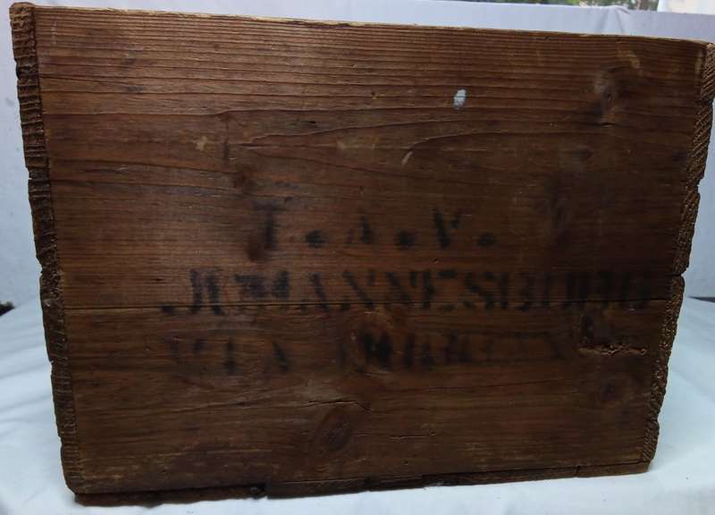 BELL`S SCOTCH WHISKY Crate