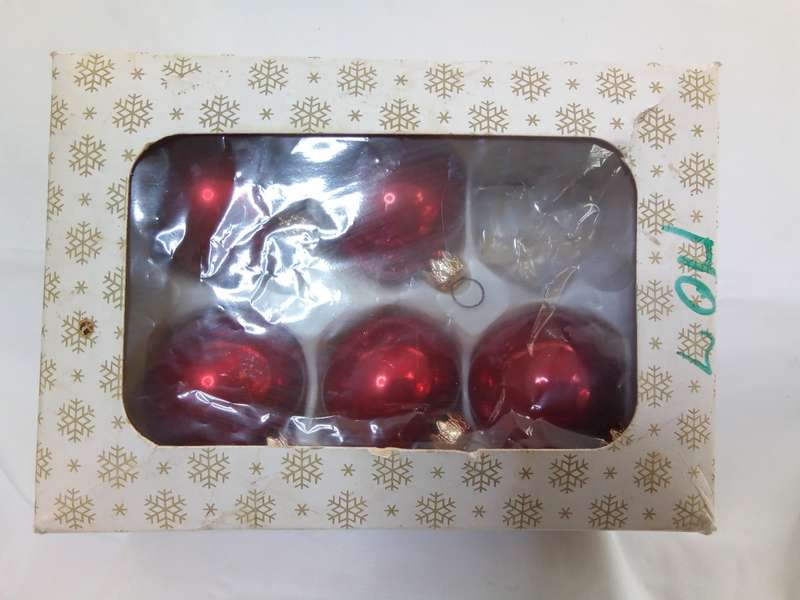 Five stunning red vintage German Christmas baubles