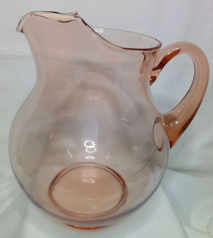 Stunning large 1930's Macbeth Evans pink depression glass pitcher