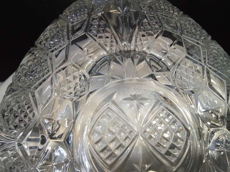 Vintage Anchor Hocking Prescut Clear Star & Fan Crystal Platter