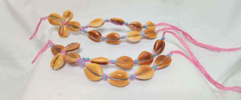 Two pretty vintage honey cowrie bracelets