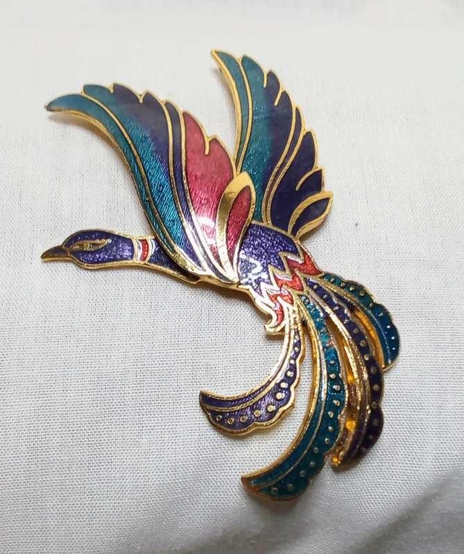 Stunning vintage cloisonne enamelled bird brooch