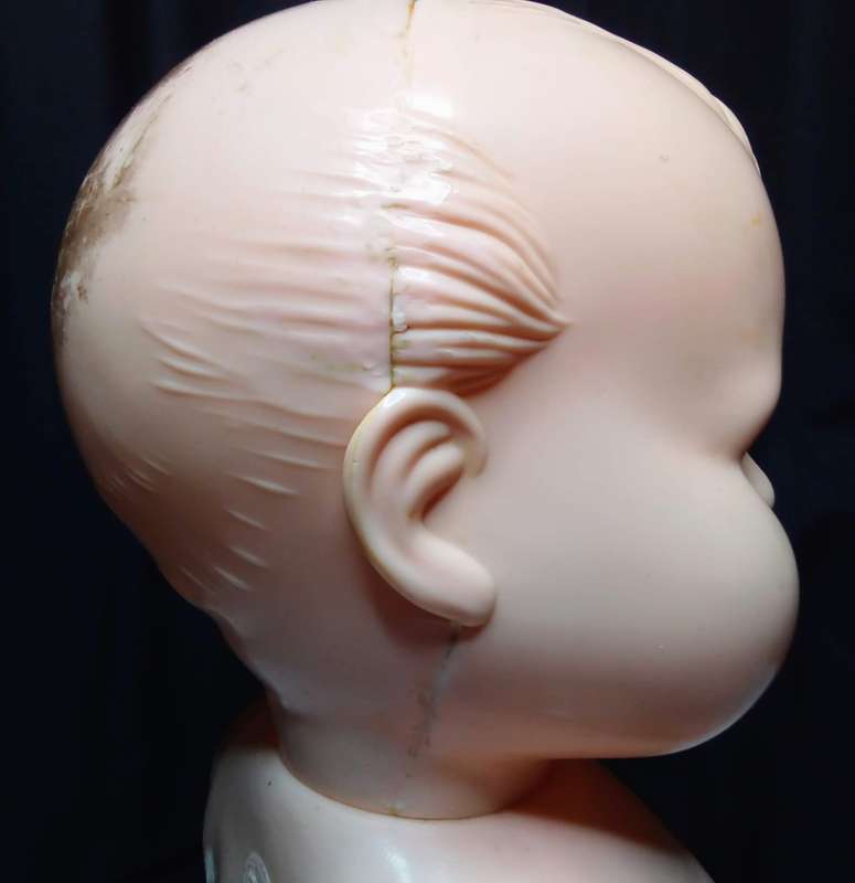 Beautiful large Kader doll