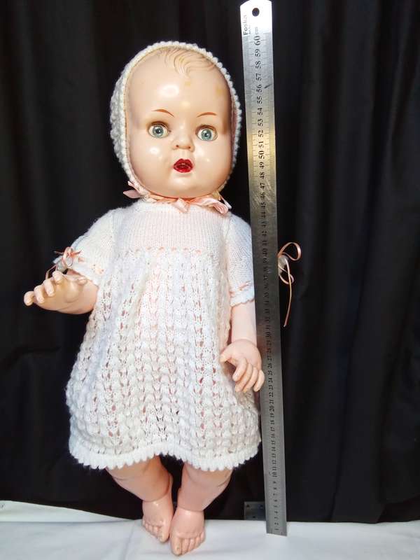 Beautiful large Kader doll