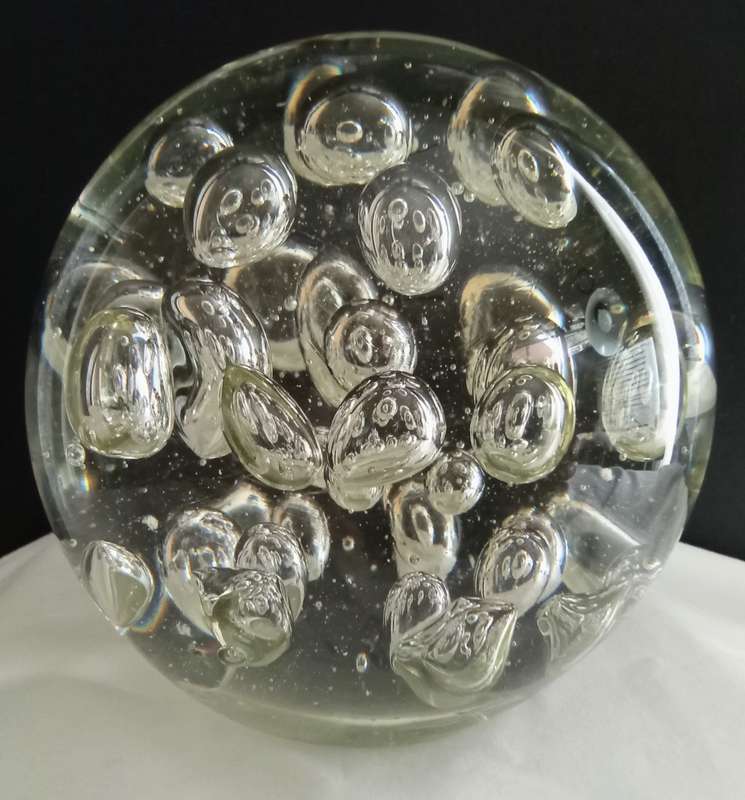 Stunning large vintage controlled bubble paper weight