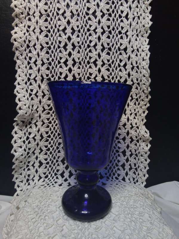Beautiful Vintage mouth blown cobalt blue goblet glass/vase