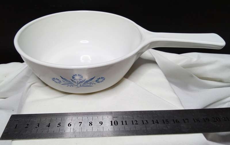 Small vintage Corning ware blue cornflower saucepan