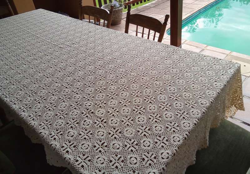 Magnificent large vintage hand crocheted tablecloth