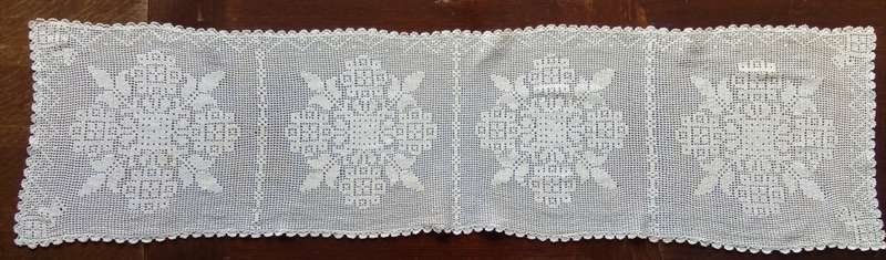 Exquisite!  Very fine vintage filet crocheted table runner.