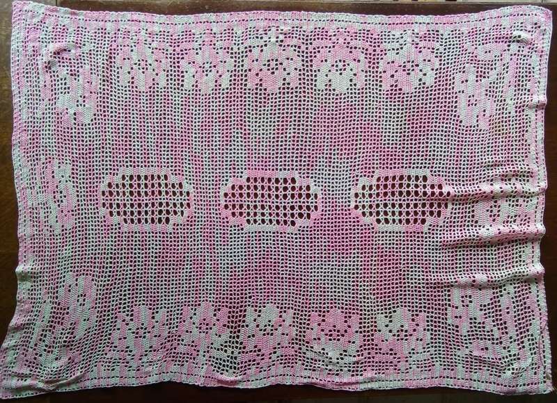 Lovely vintage filet crocheted tablecloth