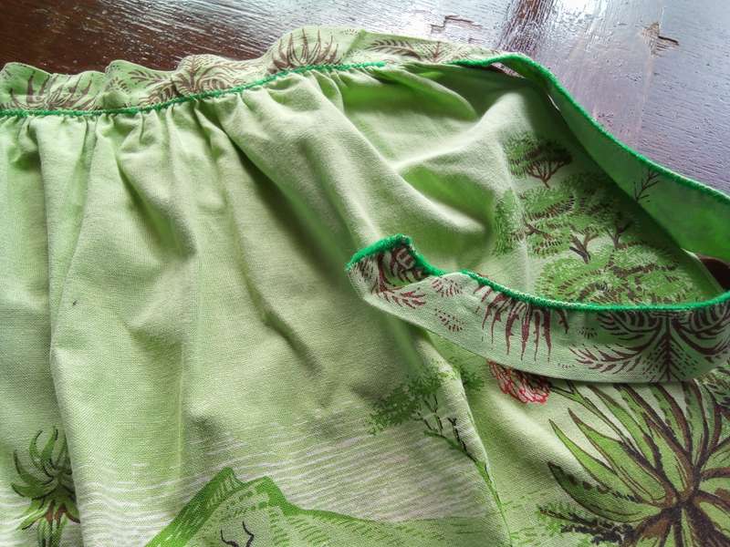 Vintage National parks apron - scarce item!