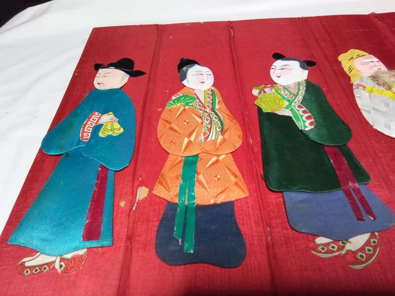 Lovely vintage Chinese collapsible table screen