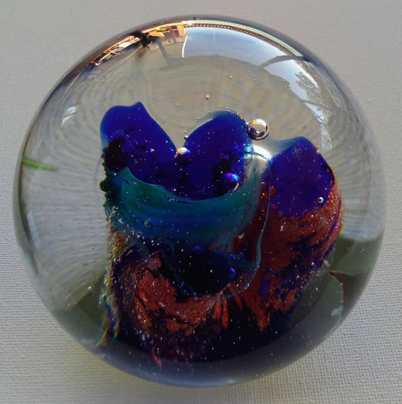Vintage Murano glass "aquarium" paper weight