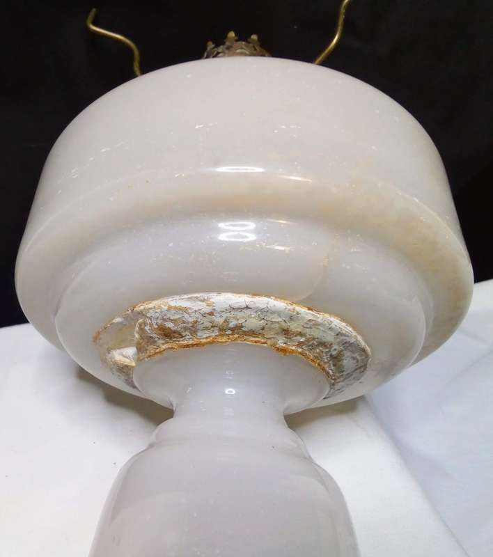Stunning Vintage Milk glass single burner lamp with white glass shade