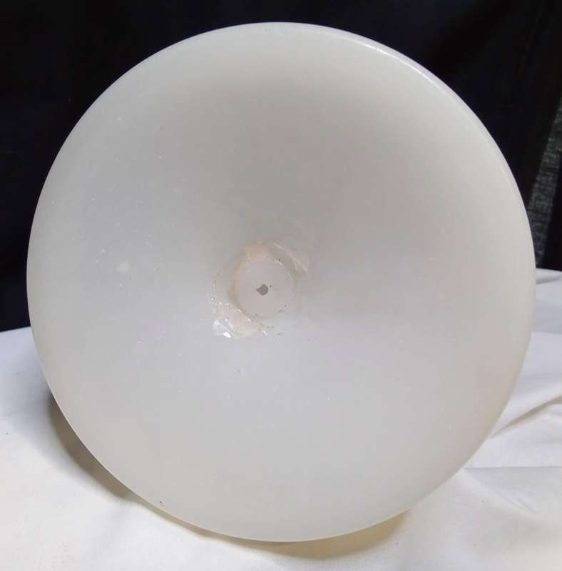 Stunning Vintage Milk glass single burner lamp with white glass shade