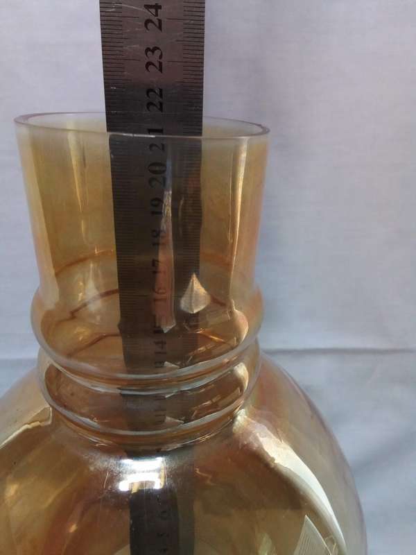 Beautiful vintage amber chimney shade