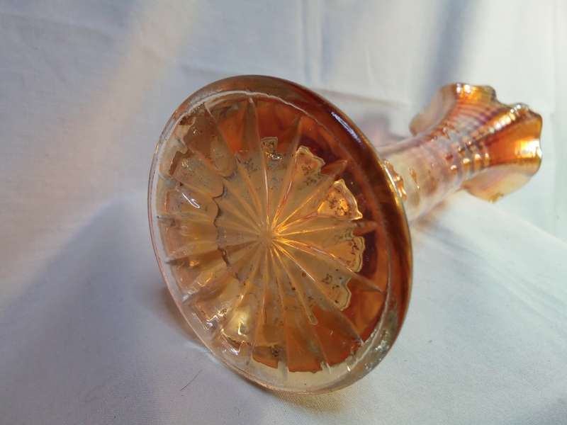 Pretty Vintage carnival glass vase