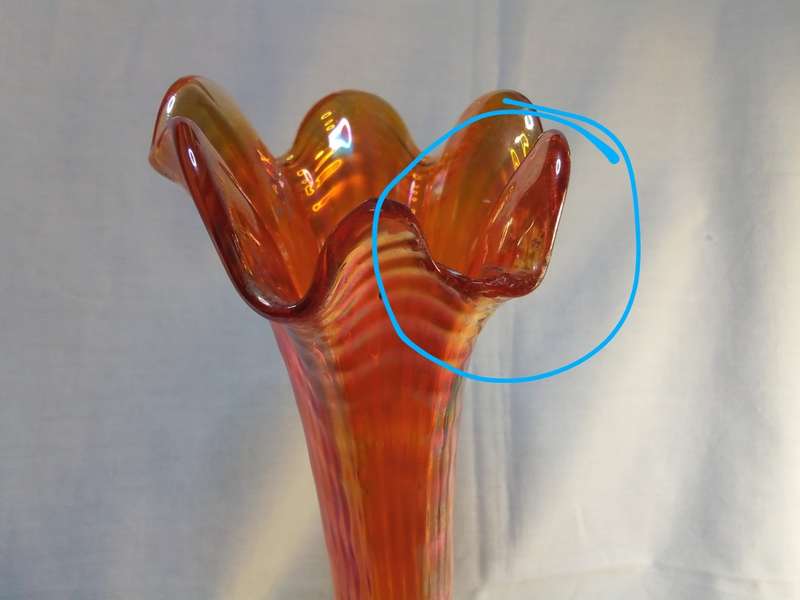 Pretty Vintage carnival glass vase