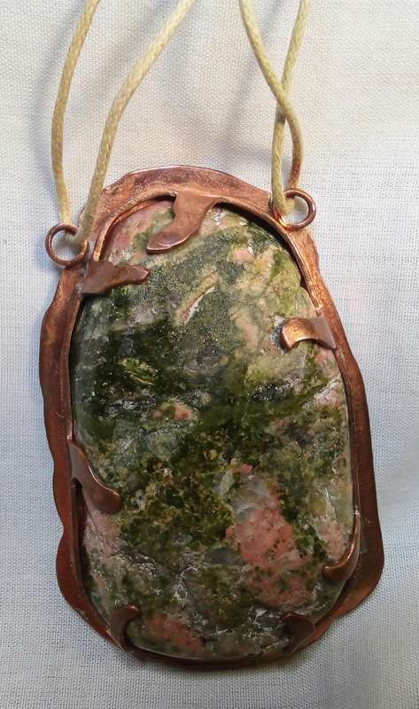 Stunning bulky hand made Unakite pendant