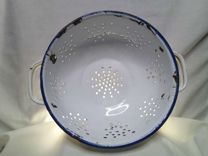 Stunning vintage enamel colander