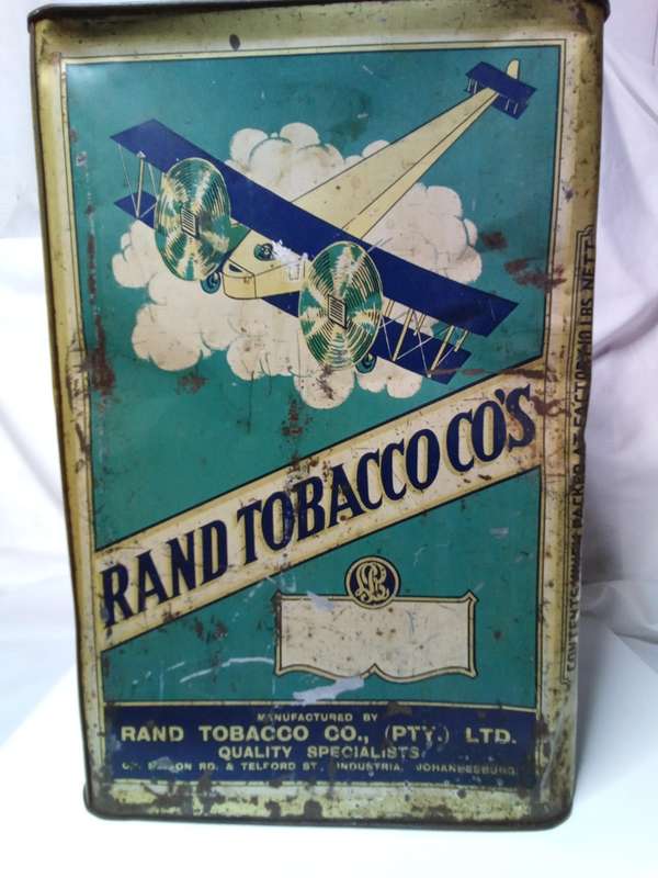 Lovely vintage Rand tabacco co. tin