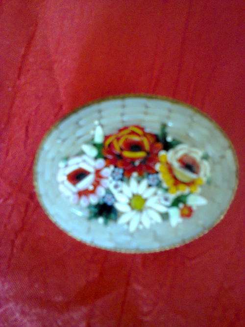 LOVELY VINTAGE MICRO MOSAIC BROOCH