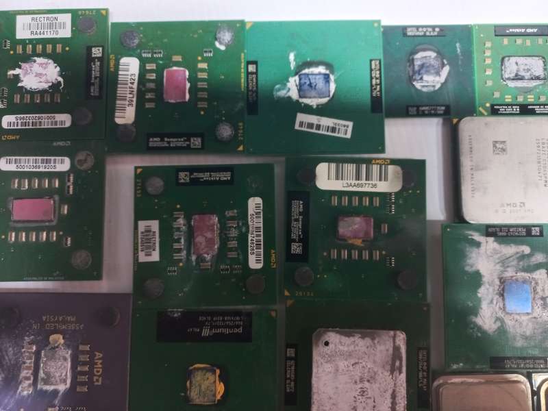 180 CPUs for Socket 370, 478, 775 AMDs, and laptop processors.