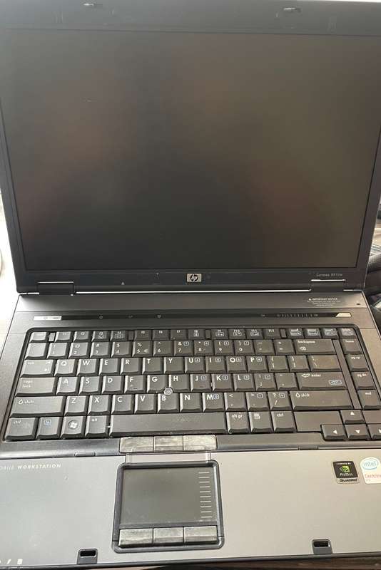 HP Compaq 8510w  Mobile Workstation for parts