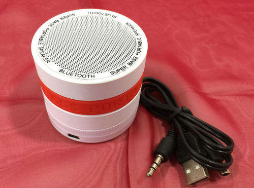 Music speaker  Support Phone/Laptop/Tablet PC Support TF card (mini micro card) New, larger 45mm dr