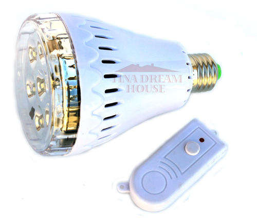 ONLY 31 Available!!! Bid increment only R11!! 7 LED 3,5W auto charging remote-control emergency lamp