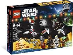LEGO Star Wars - Advent Calendar 2011 - 7958 (Get the Xmas Yoda minifig!!)
