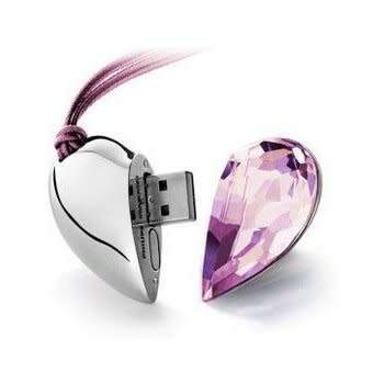 Crystal Heart Shaped USB Pendant 2GB