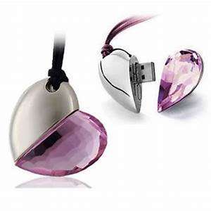 Crystal Heart Shaped USB Pendant 2GB