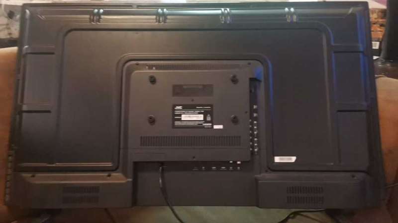 JVC LT-42N750 42 FHD Smart LED TV with Cracked Display
