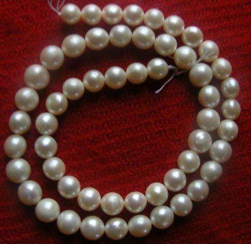 EXQUISITE  Genuine Freshwater PEARL Bead string!