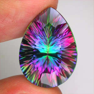 MAGNIFICENT  3.90cts Genuine  Mystic Rainbow TOPAZ !!!!