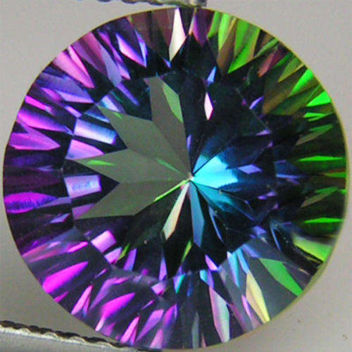 TANTALIZING  2.90 cts Concave  Mystic Rainbow TOPAZ    !