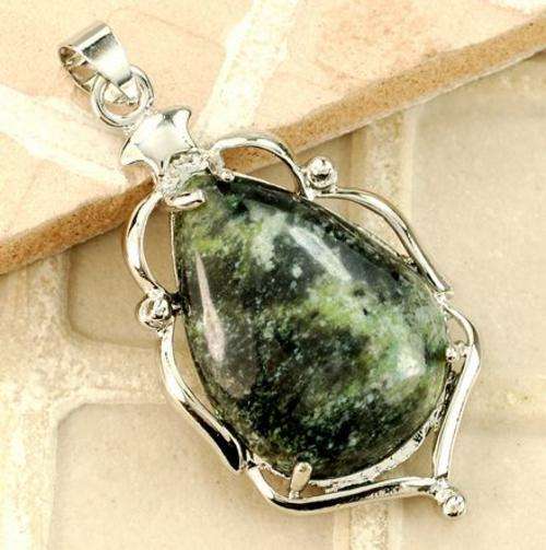 Dazzling Genuine SERPENTINE Gemstone Pendant!