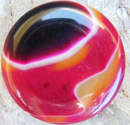 ONE OF A KIND!   Amazing  ONYX  AGATE gemstone!