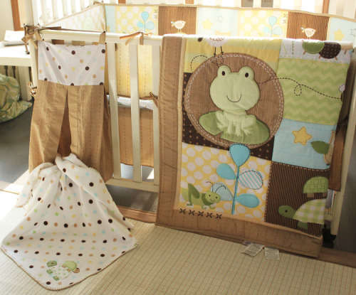 BABY COT COMFORTER SET - 8 PIECE- SELLING BELOW COST PRICE