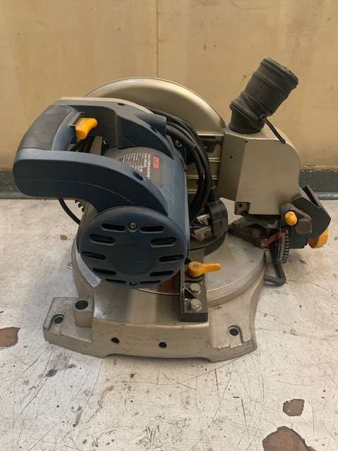 Radial Saw