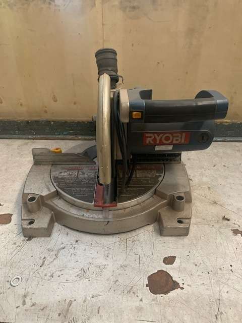 Radial Saw
