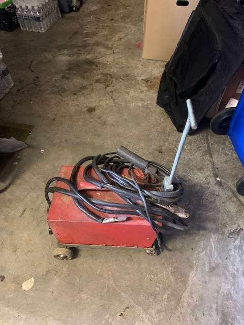 Welding machine