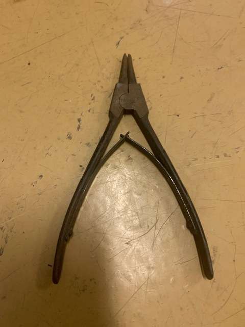 Circlip pliers