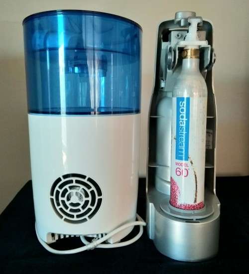 60 L Sodastream + Aqua Optima water filter (Read Description)