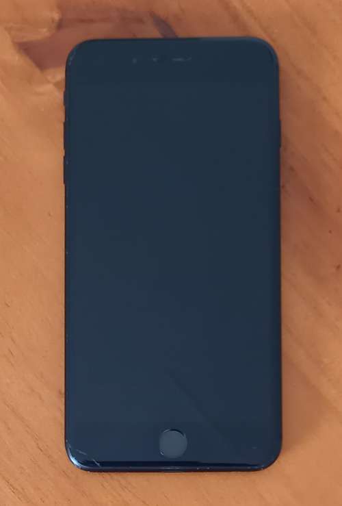 Iphone 7plus  as spares Read description