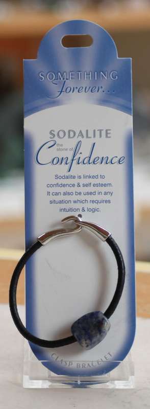 Clasp Bracelet - Sodalite (The Stone of Confidence)