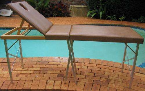 FOLDING WOODEN  MASSAGE BED WITH FACIAL HOLE.