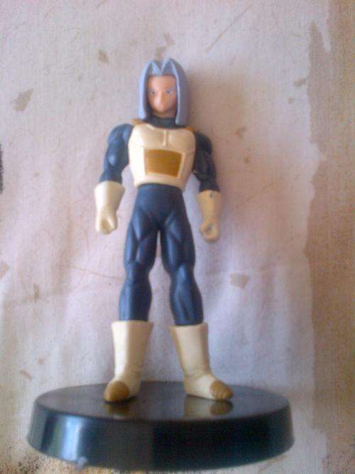 Dragon Ball Z Figurine "TRUNKS"