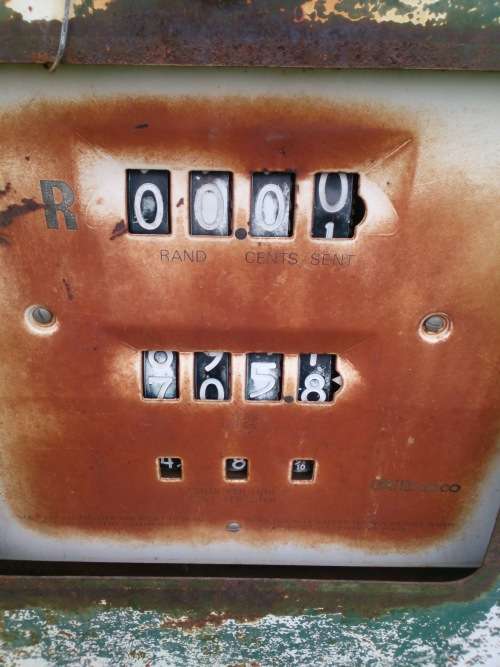 MAKE AN OFFER!!! Stunning Old Farm Hand Crank Gas Pump!!!